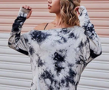 Load image into Gallery viewer, Black and Whit Tye Dye Top