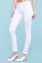 Load image into Gallery viewer, White Judy Blue Jeans